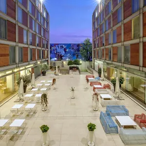 Doubletree By Hilton Milán